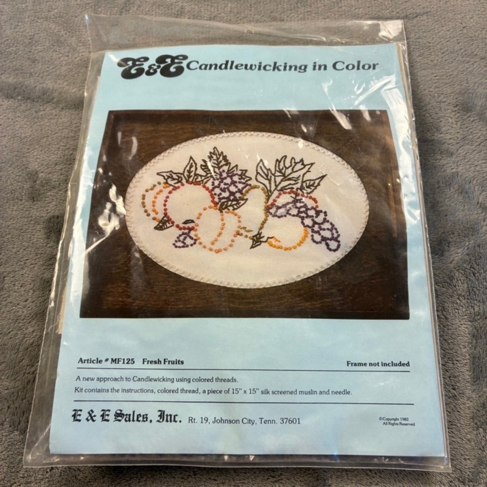 Vintage E&E Sales 1982 Candlewicking in Color Kit Fresh Fruits 15x15 Muslin